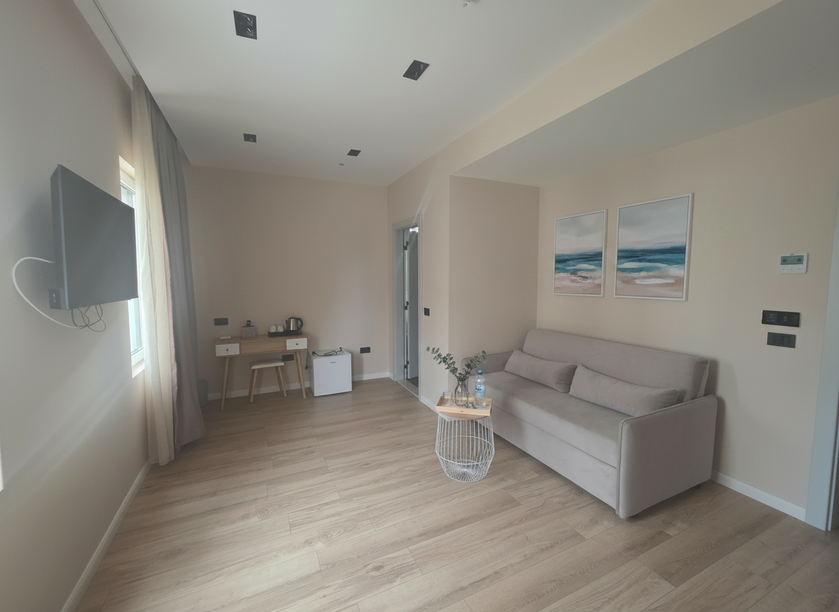 Family Apartment with Balcony